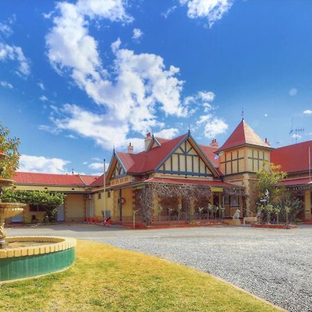 The Lodge Outback Motel Broken Hill Dış mekan fotoğraf
