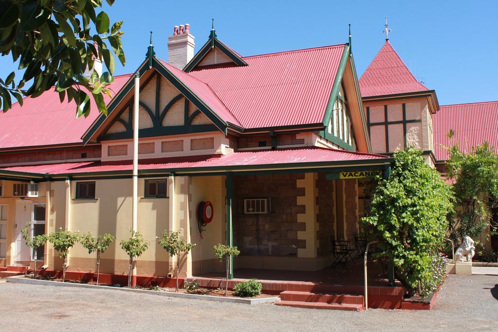 The Lodge Outback Motel Broken Hill Dış mekan fotoğraf