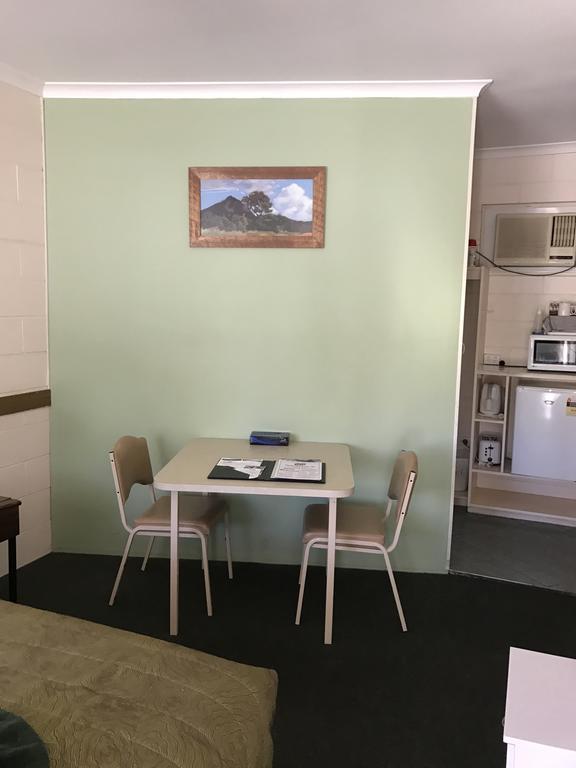The Lodge Outback Motel Broken Hill Dış mekan fotoğraf